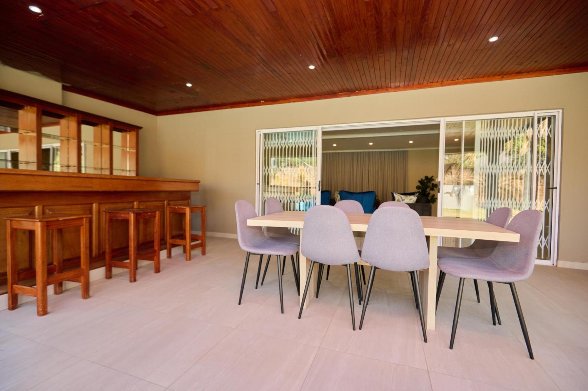 Villa Sunny With Pool And Garden *